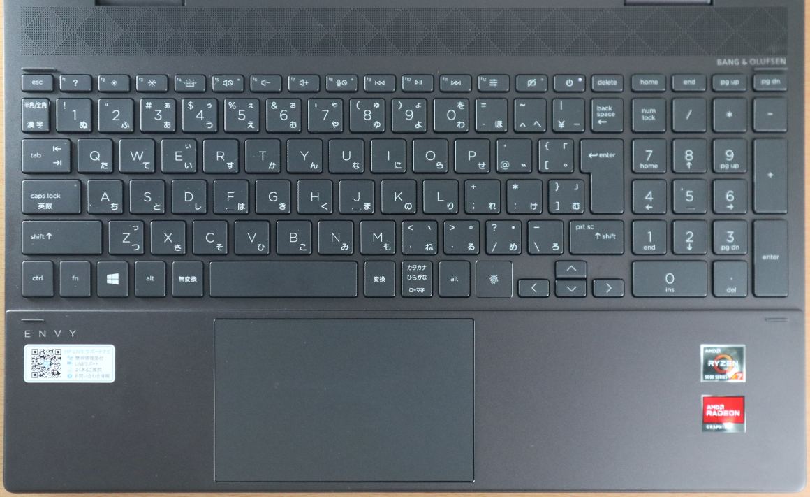 「ENVY x360 15-ee（AMD）」のキーボード・全体