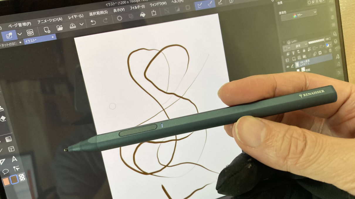 「RENAISSER Surface用タッチペン」で試し描き、斜めの傾き検知対応っぽい