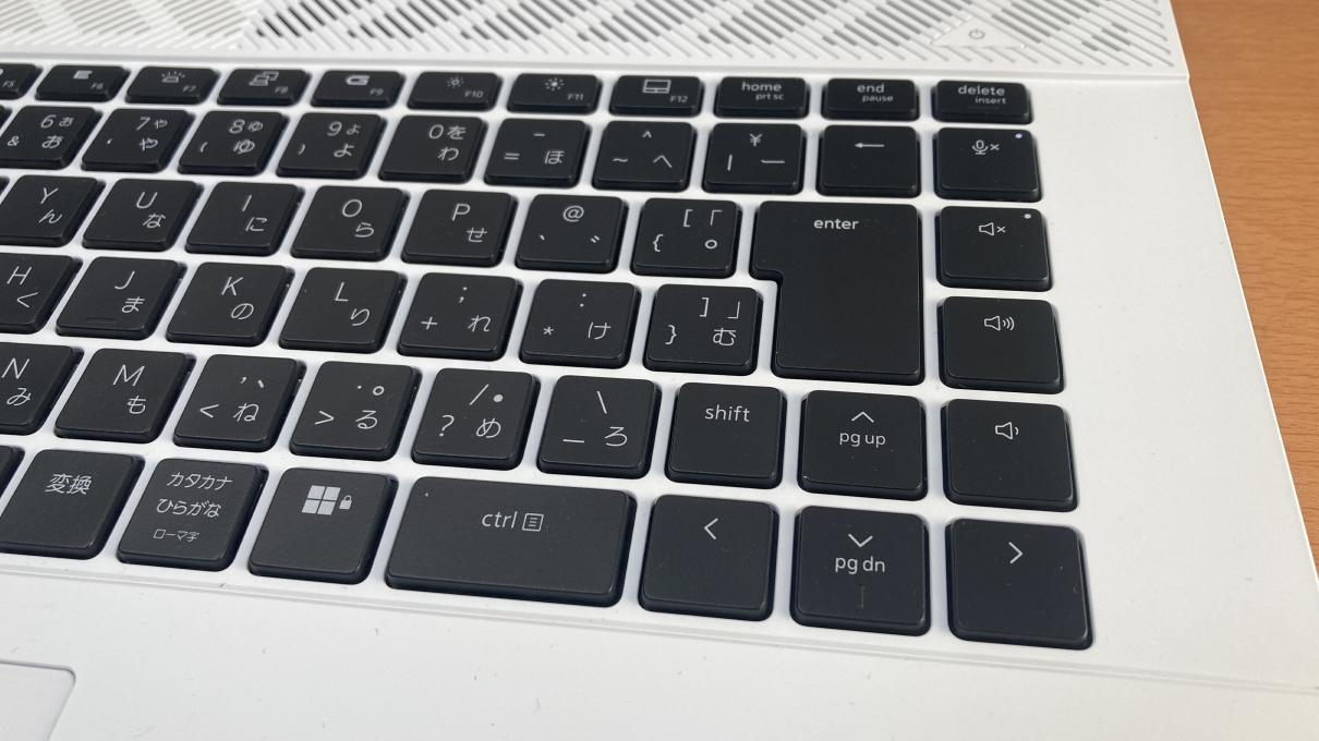 「Dell G16 7630（2023）」のキーボード・右側のアップ